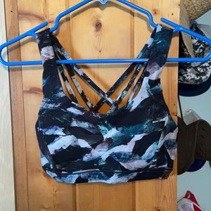 Lululemon bra